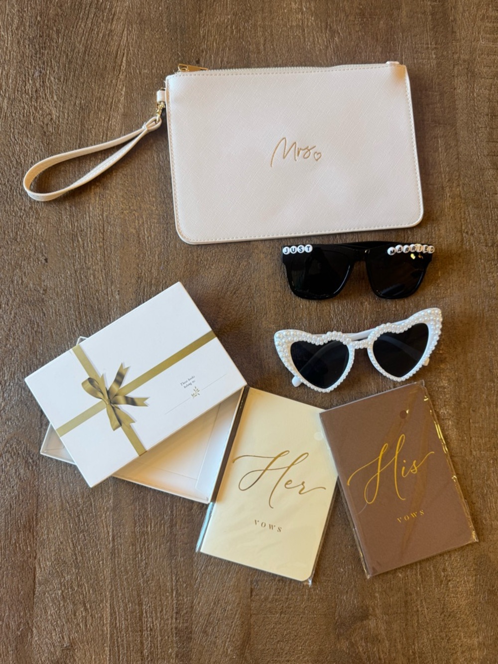 Bride Wedding Vow Books Sunglasses Purse Bundle